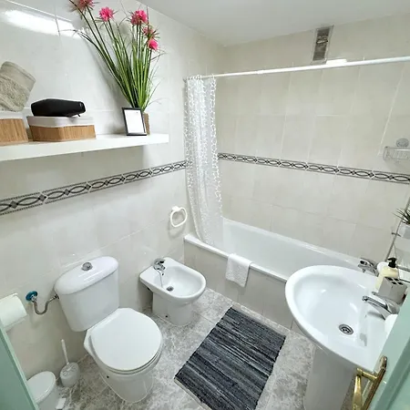 Urb Colina Park Con Piscina Apartment